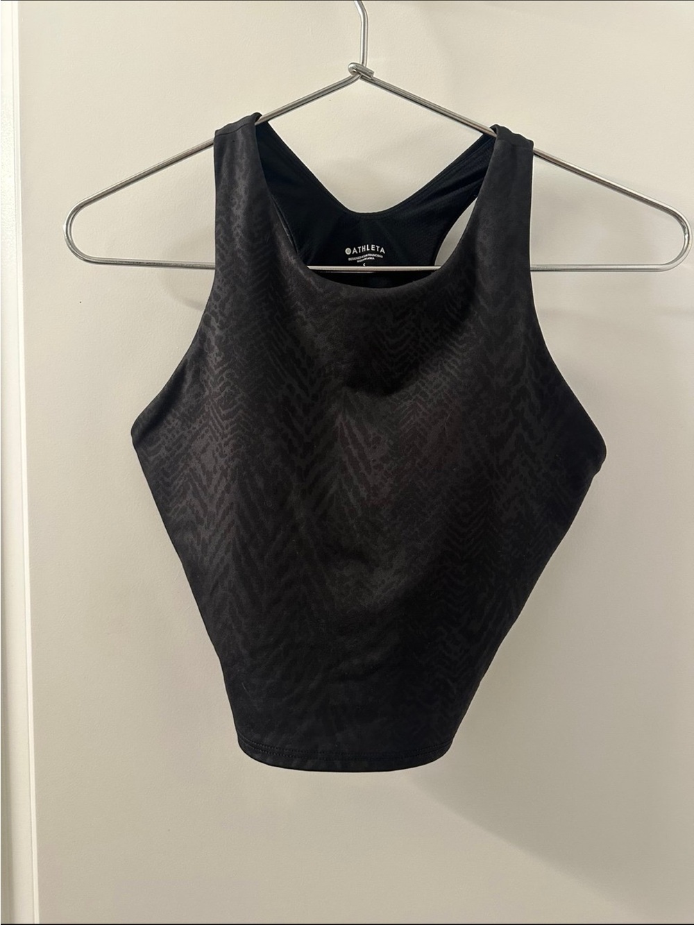 Athleta Embossed Conscious Crop Top | Black | S